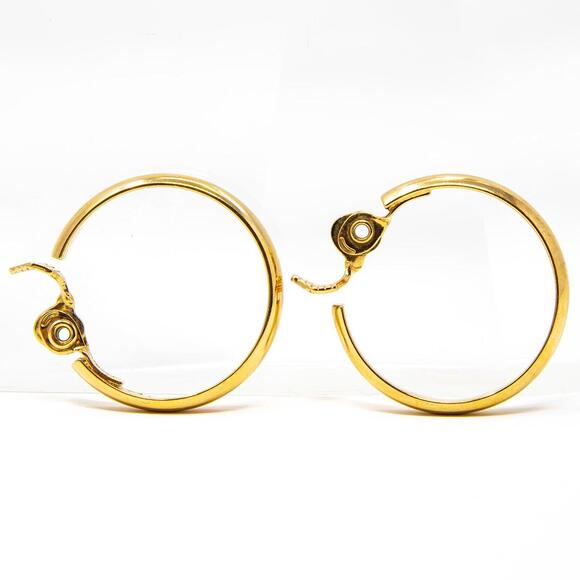 Vintage Signed Monet Classic Hoop Dangle Clip On Earrings Gold Tone 1.25" Wide - Picture 1 of 7